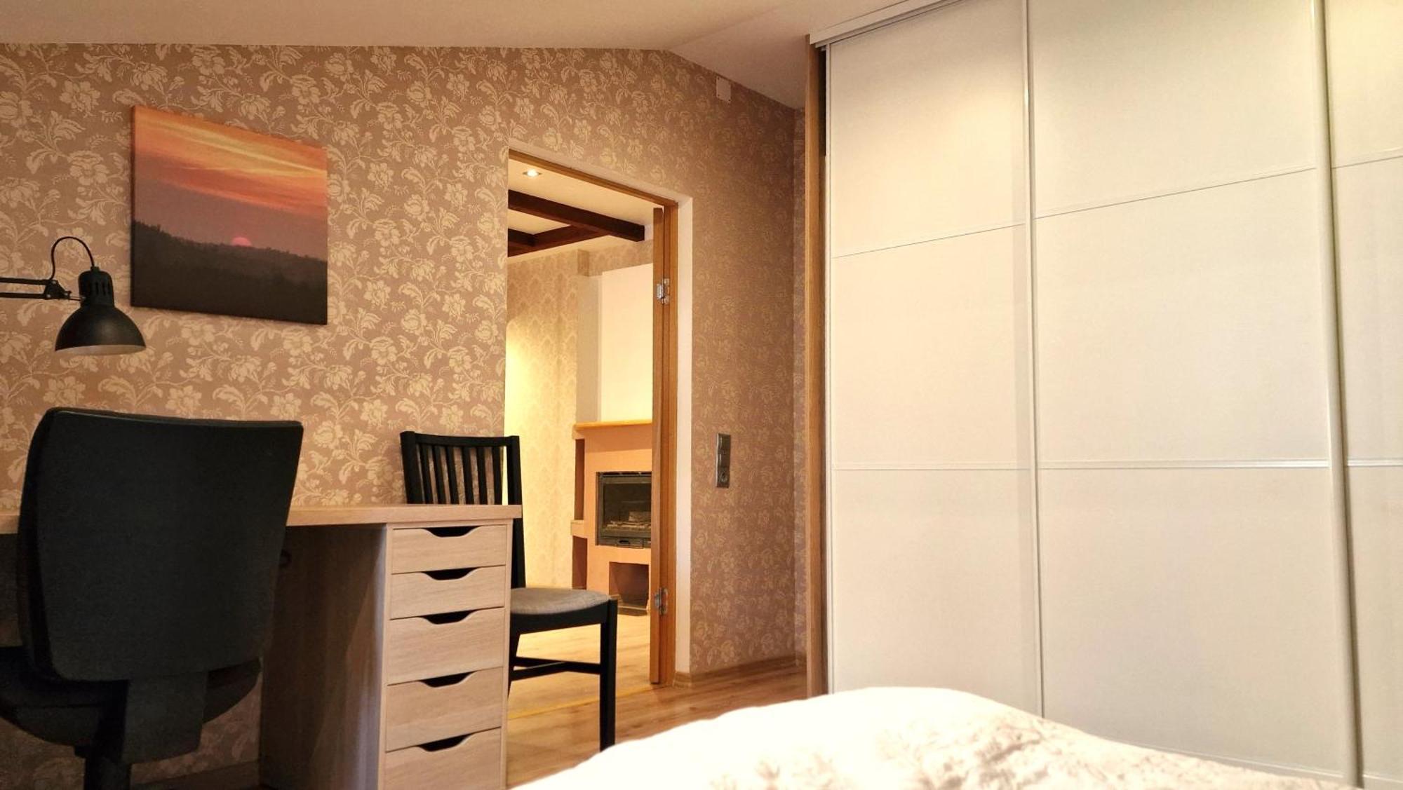 And Quiet Apartment, Coffee Included Leilighet