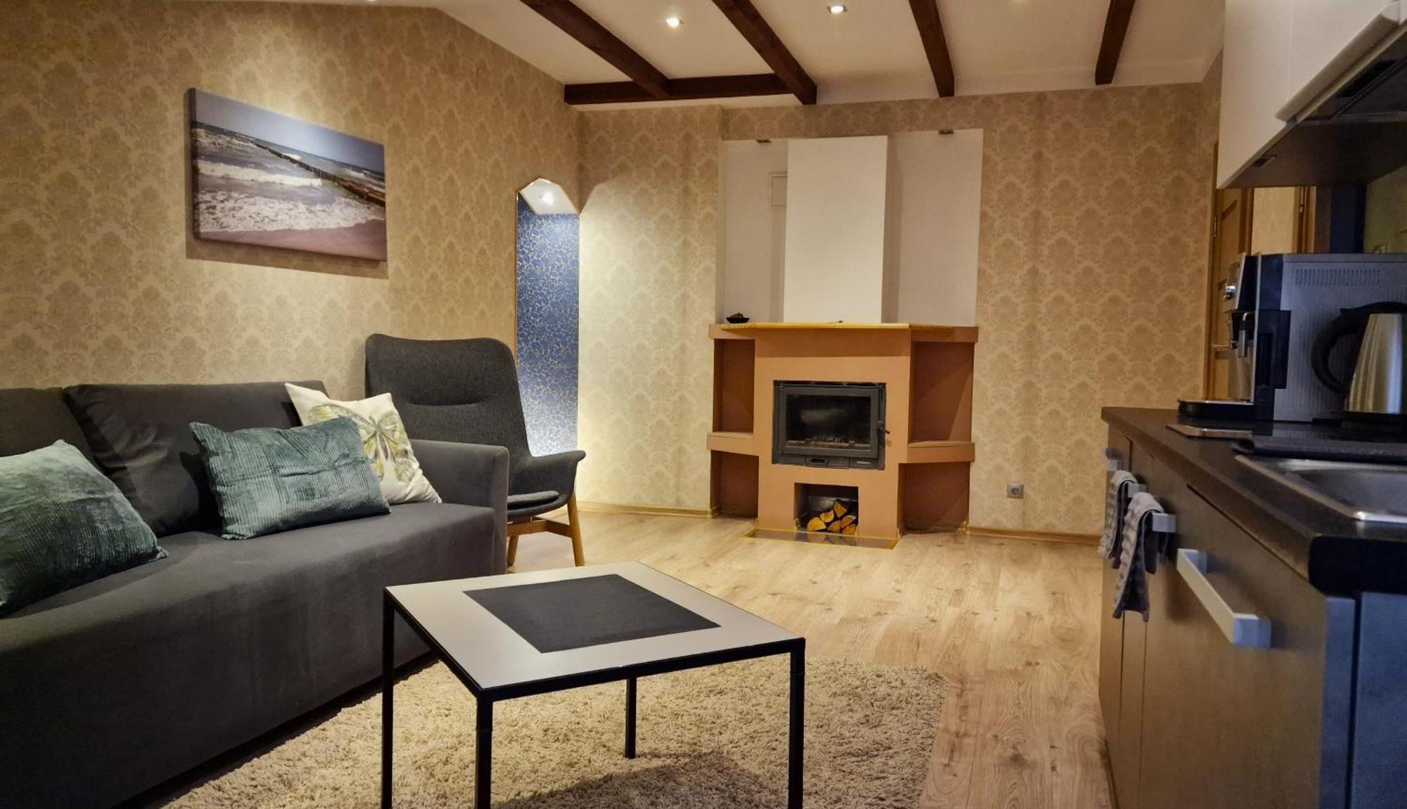 And Quiet Apartment, Coffee Included Íbúð *